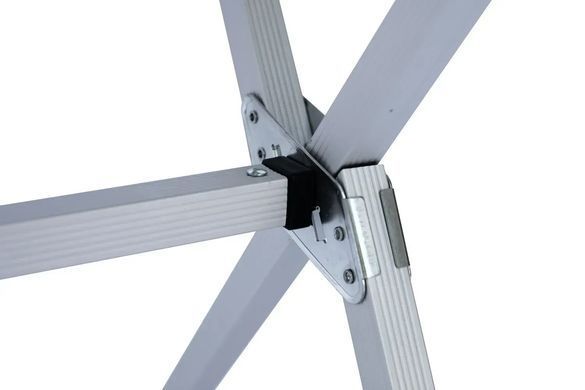 Стіл Tramp з алюмінієвою стільницею 80x60x70см Tramp TRF-063