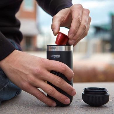 Портативная эспрессо-кофеварка Wacaco Nanopresso с адаптером для капсул, механическая, для молотого кофе