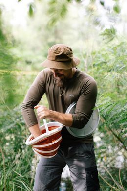 Відро Tribe Water Bucket Lid 10 л силіконове з кришкою T-FJ-0050, terracota
