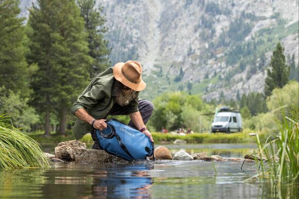 Фильтр для воды LifeStraw Peak Gravity, 8 л, Mountain Blue (LSW LSPSF8MBWW)